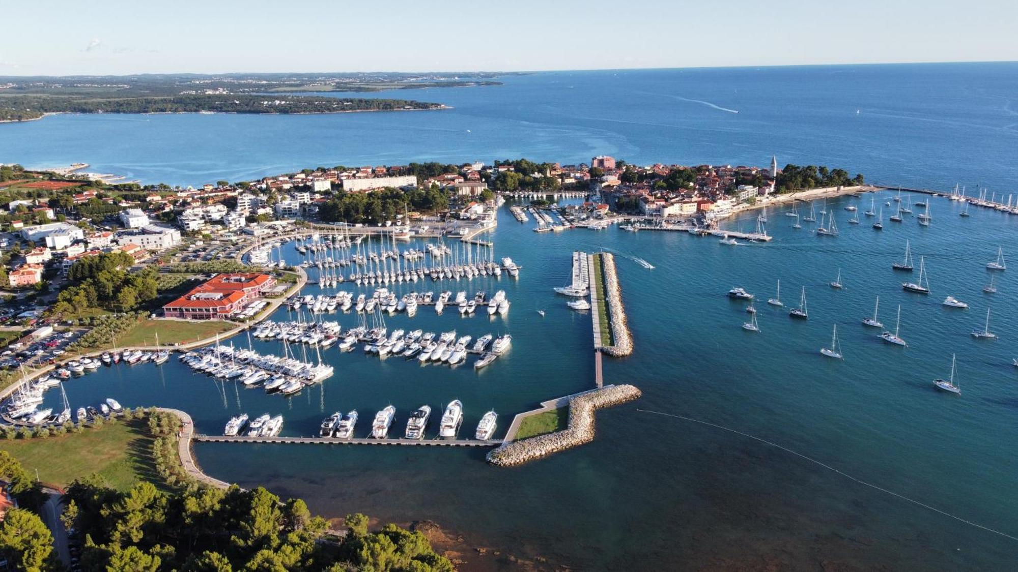 Novigrad Istria Apartments Reinic מראה חיצוני תמונה